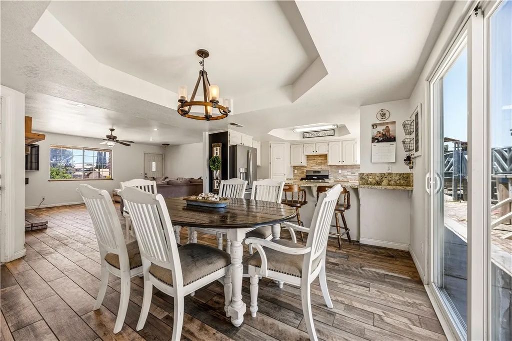 Photo of 17918 Catalpa Street, Hesperia, CA 92345 (MLS # SW26113467)