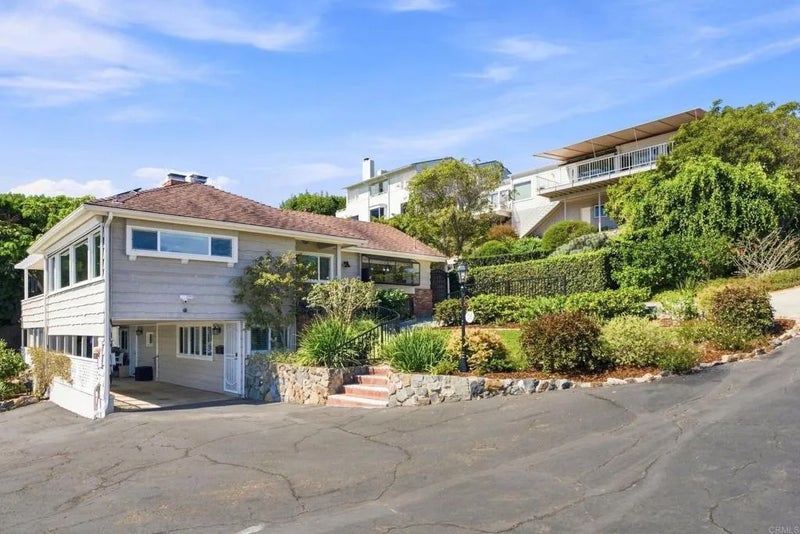 3015 Rogers