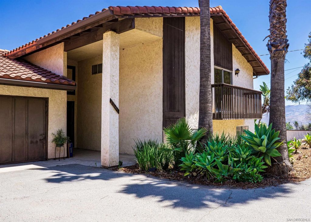 Photo of 3041 Millar Ranch Rd, Spring Valley, CA 91978 (MLS # 250029938)