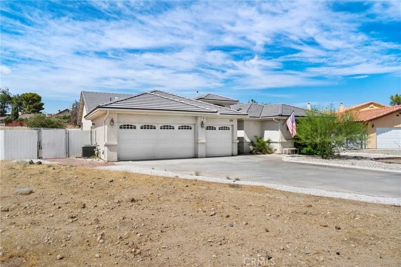 14745 Grafton Lane