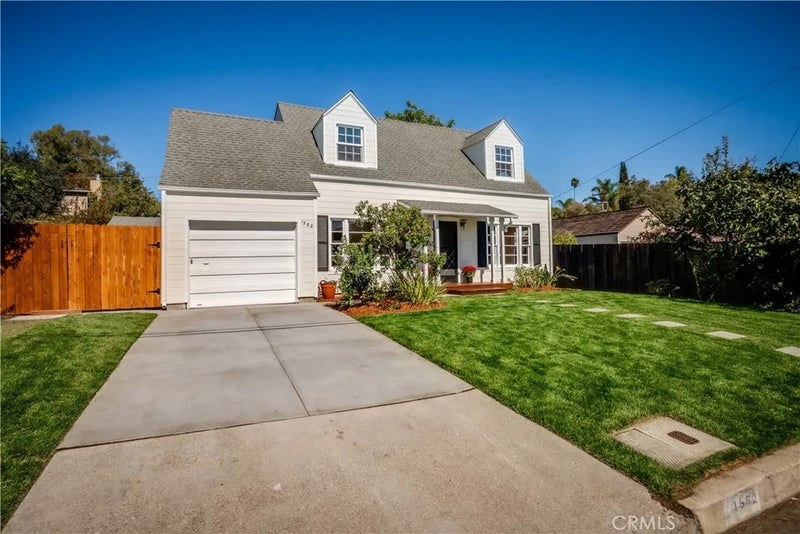 1560 Phillips Lane