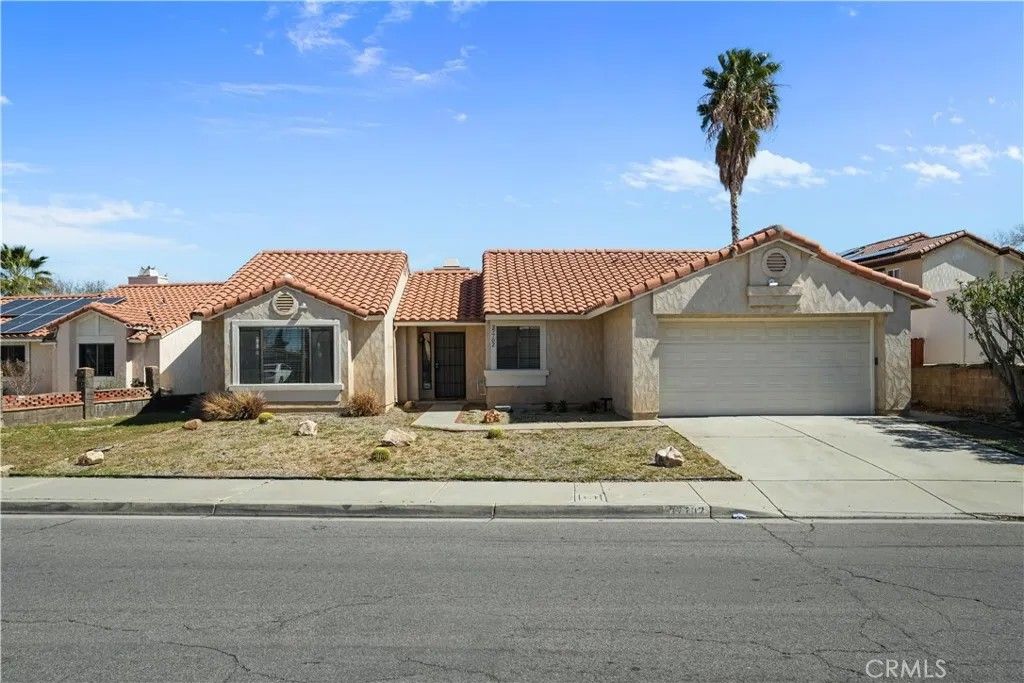 Photo of 37702 50th Street, Palmdale, CA 93552 (MLS # SR26060709)