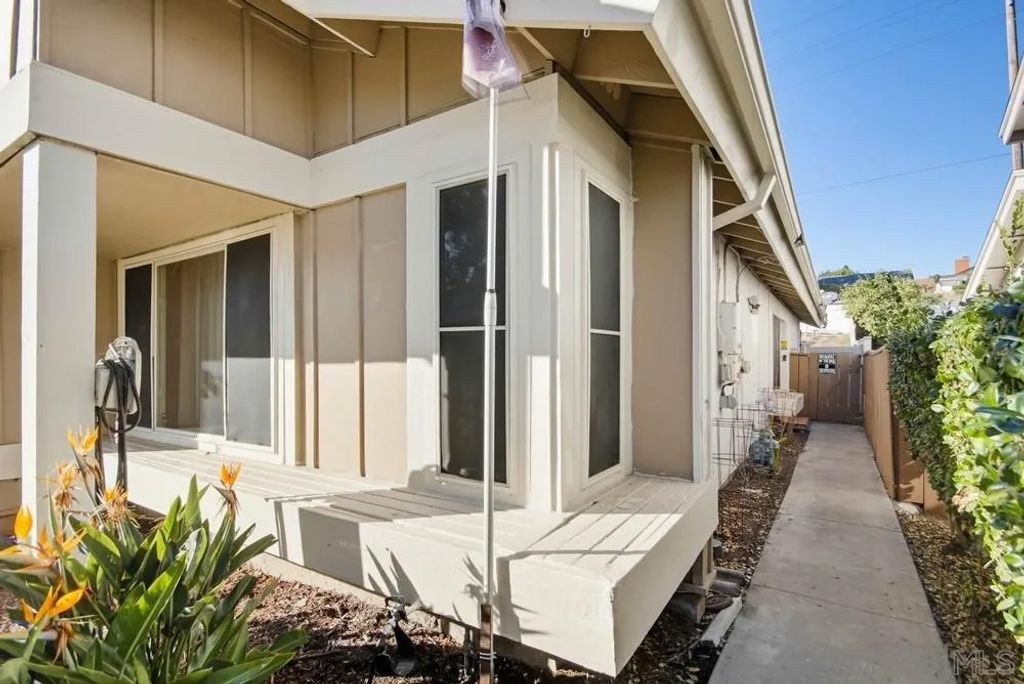 Photo of 7044 Deerhurst Court, San Diego, CA 92139 (MLS # 250046180)