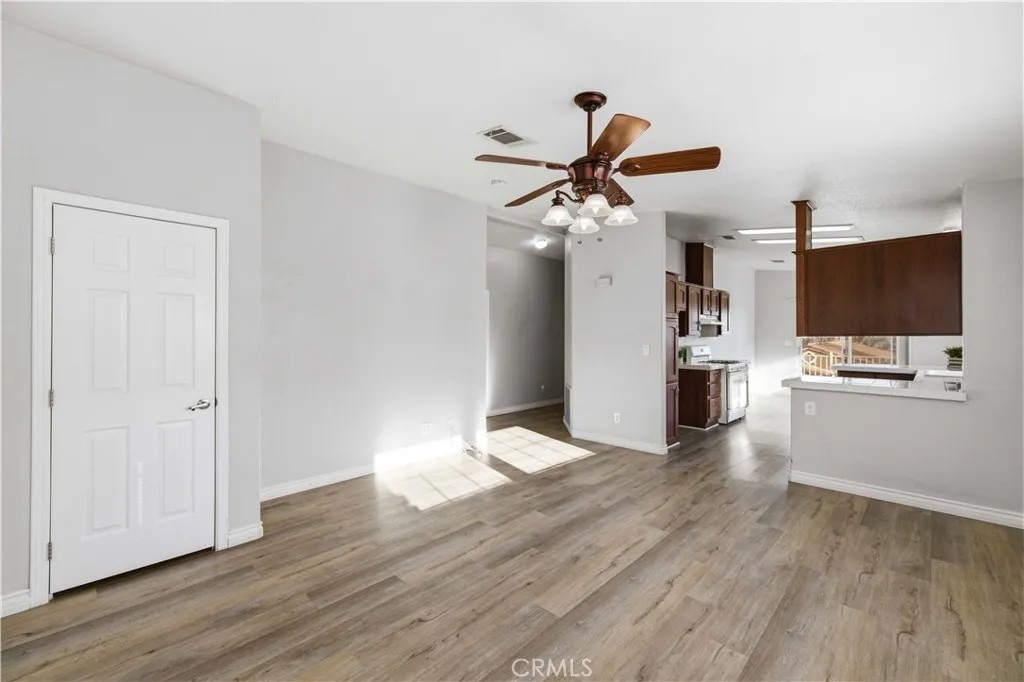 2424 Grandview Terrace