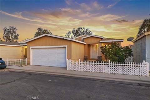 Photo of 2424 Grandview Terrace, Rosamond, CA 93560 (MLS # SR26096060)