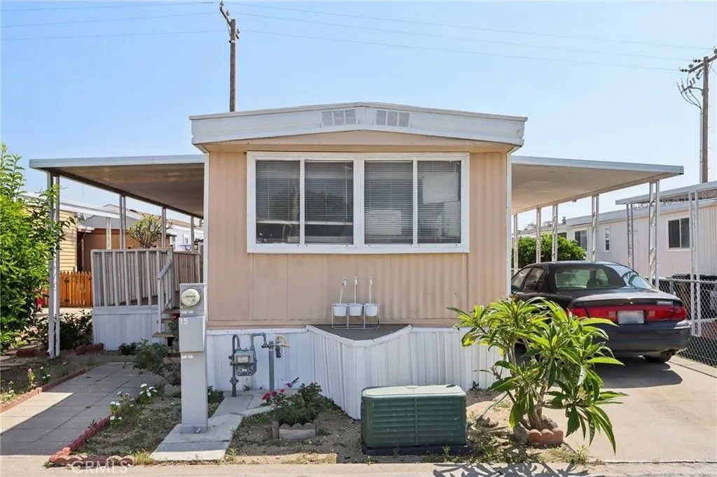 Photo of 17333 Valley Blvd #15E, Fontana, CA 92335 (MLS # CV26076956)