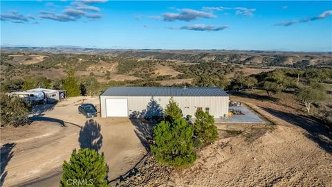 Tiny photo for 4265 Nickel Creek Road, San Miguel, CA 93451 (MLS # NS25258988)