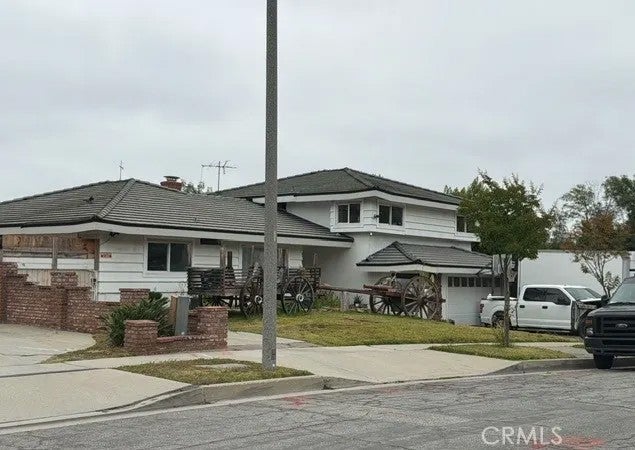 14551 Eadbrook