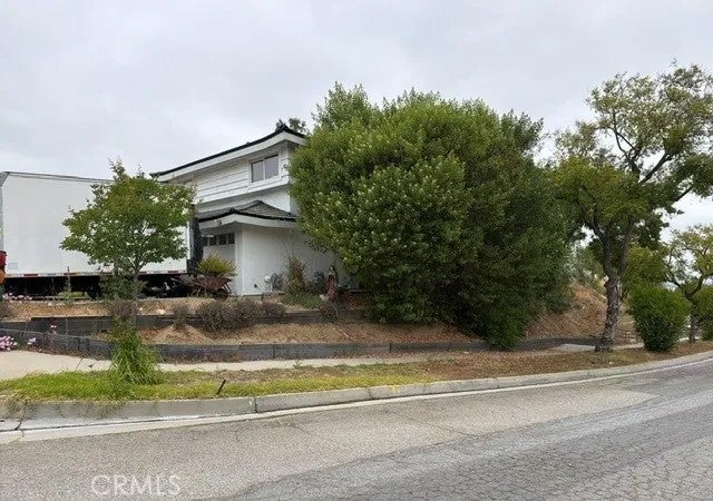 14551 Eadbrook