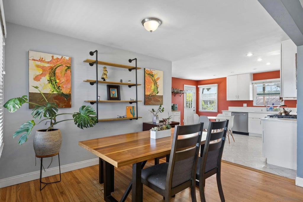 Photo of 725 Garrett Avenue, Chula Vista, CA 91910 (MLS # 260014230)