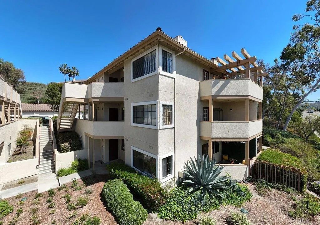 Photo of 3475 Paseo De Brisas #40, Oceanside, CA 92056 (MLS # NDP2603143)