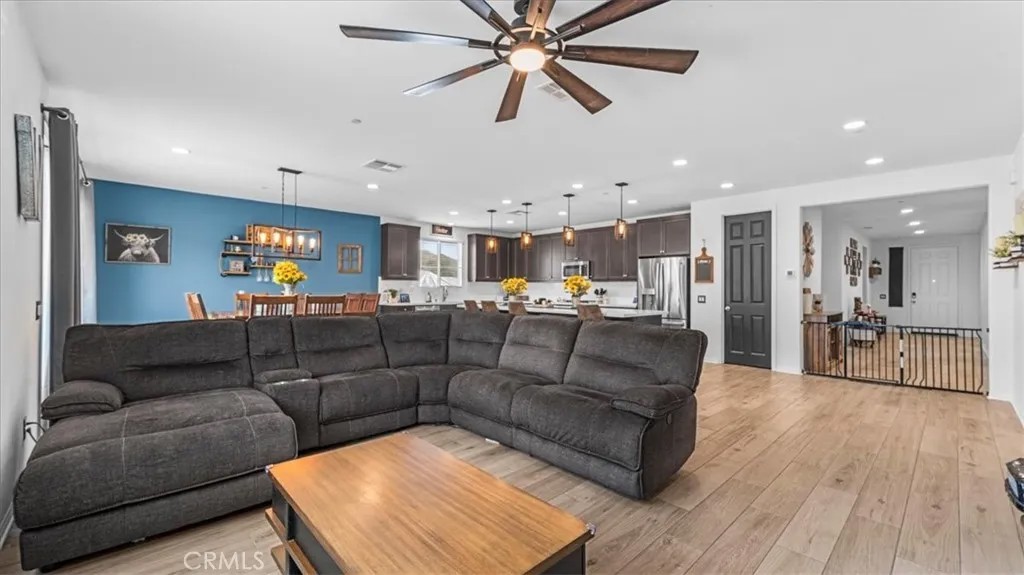 29103 Oak Grove