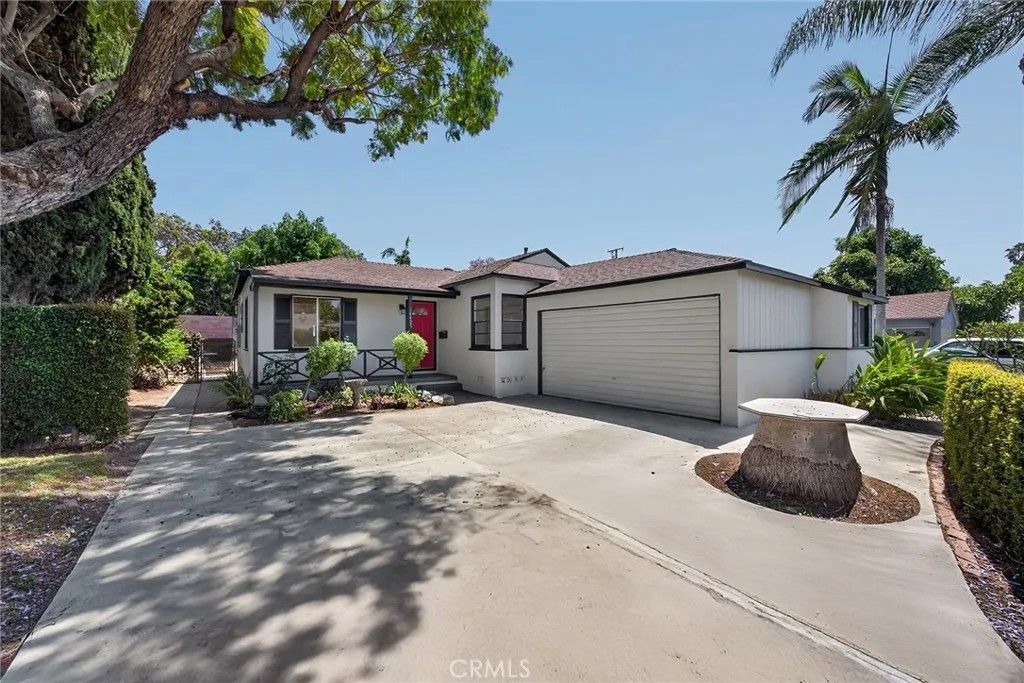 Photo of 14427 Hayward Street, Whittier, CA 90603 (MLS # PW26104106)