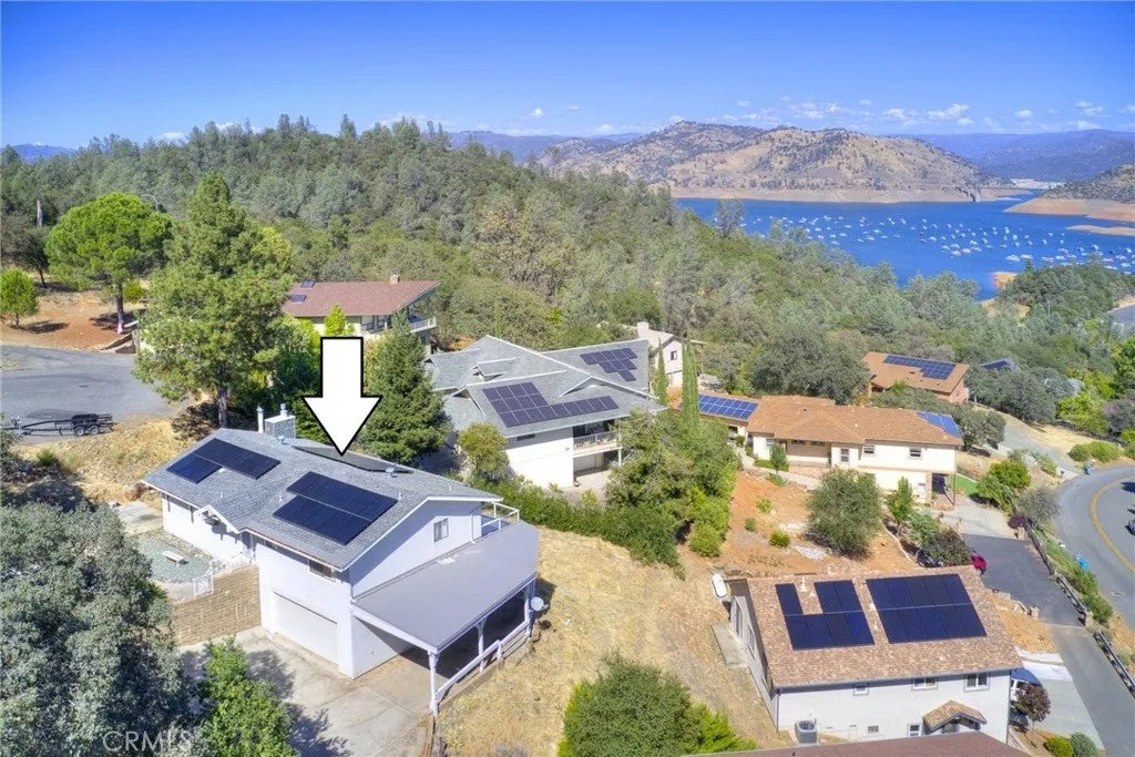 5366 Fall River Court