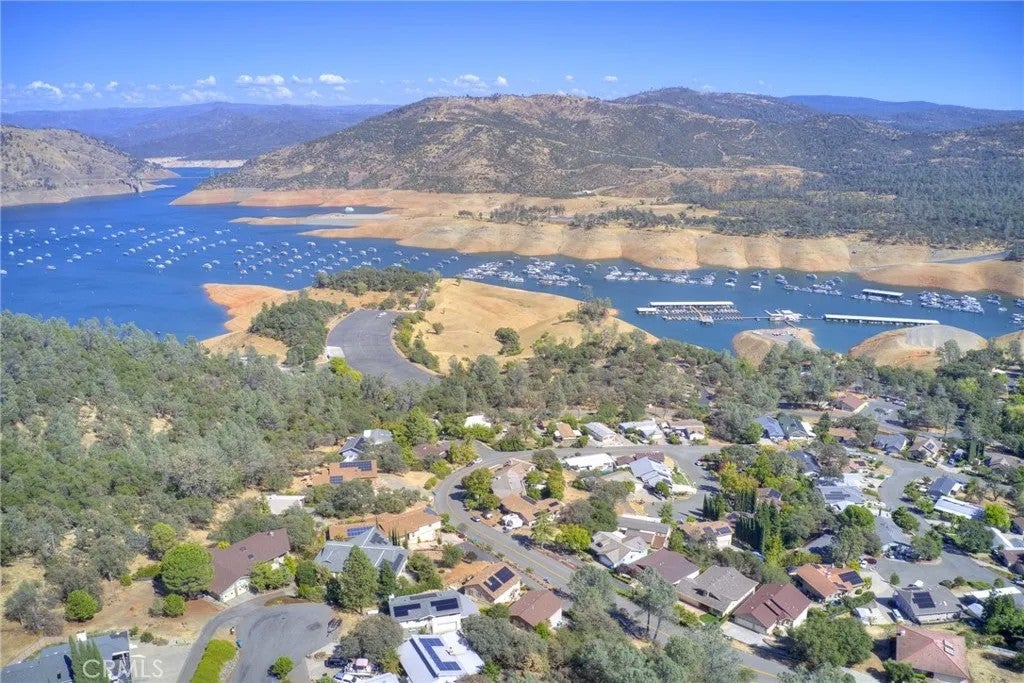 5366 Fall River Court
