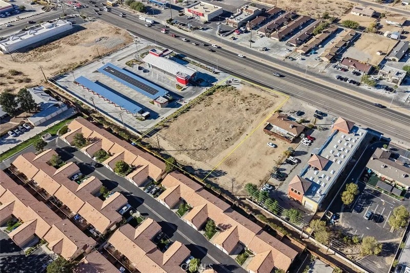 15403 Bear Valley