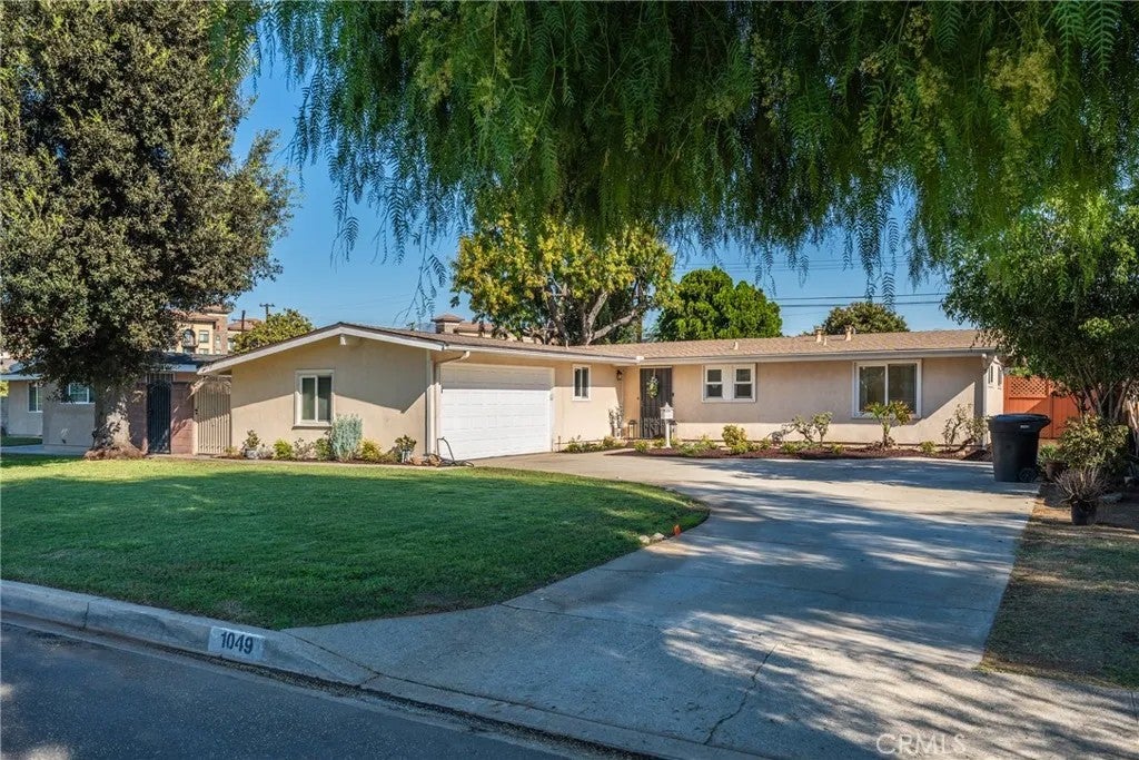 1049 E Walnut Creek Parkway