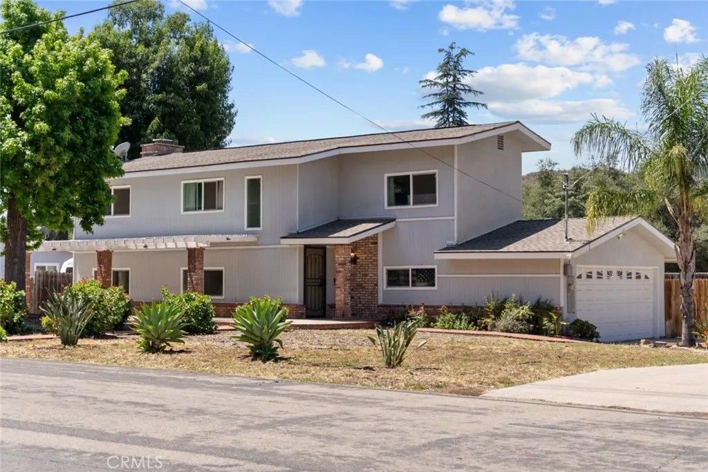 Photo of 3632 Foxley Dr, Escondido, CA 92027 (MLS # PT26096571)