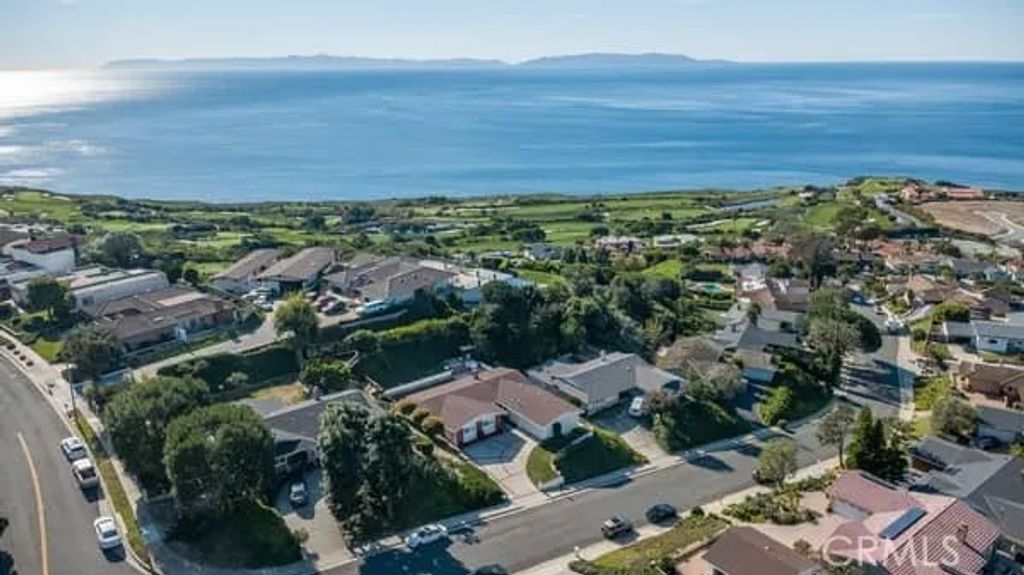 Photo of 3512 Heroic Dr, Rancho Palos Verdes, CA 90275 (MLS # PV26006517)