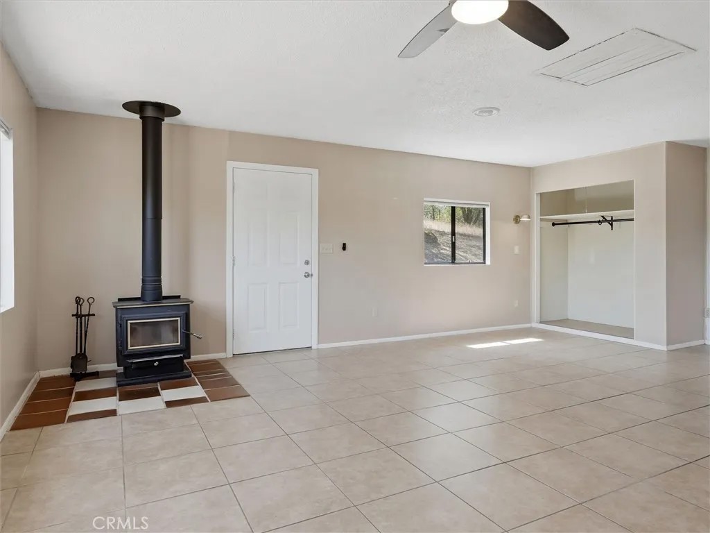 42025 Road 415