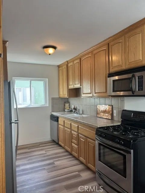 959 W 6th