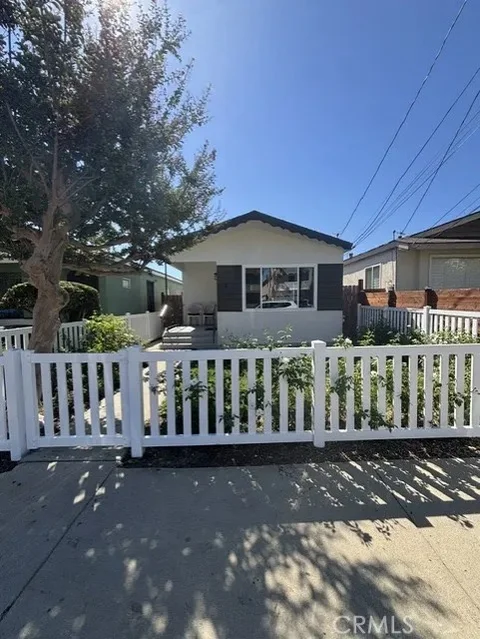 MLS: PV26222230
