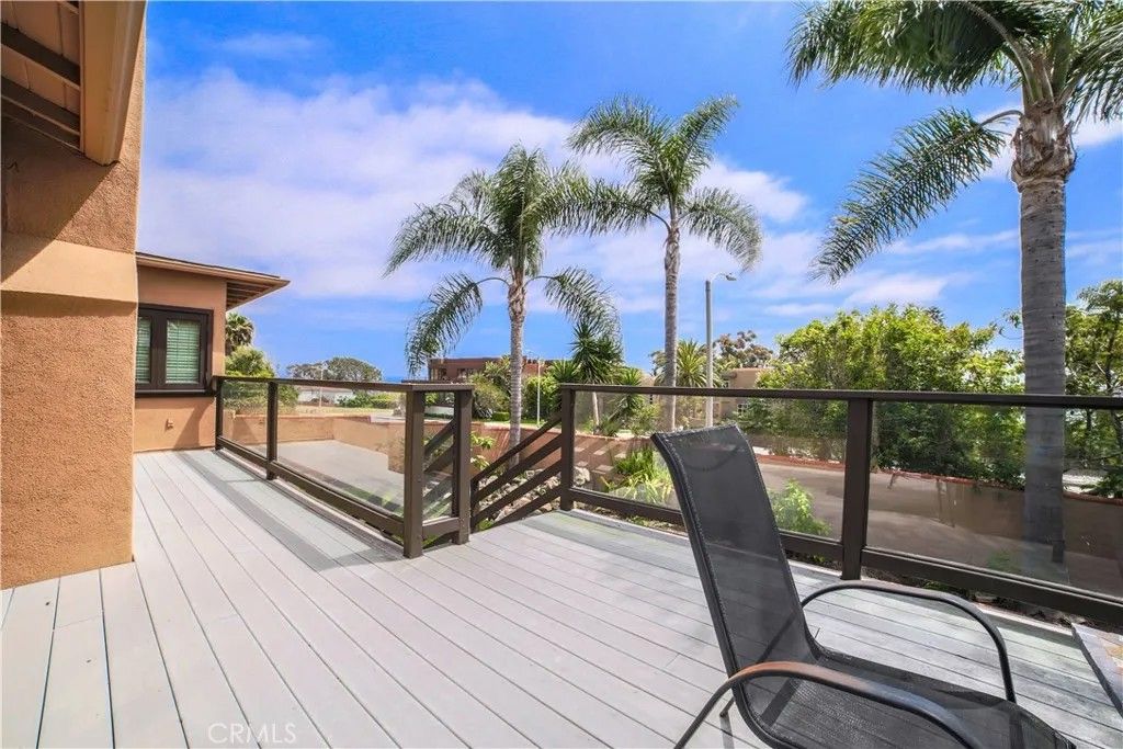 Photo of 1601 Louise Street, Laguna Beach, CA 92651 (MLS # OC26072839)