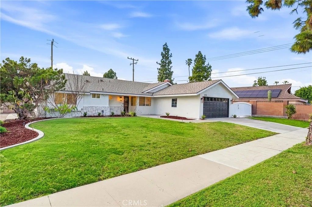Photo of 2776 N Beechwood St, Orange, CA 92865 (MLS # OC26042392)