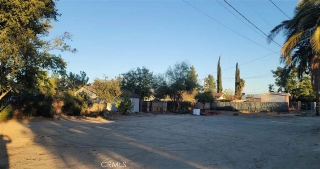 Photo of 0 Wateka, San Jacinto, CA 92583 (MLS # IV25097843)