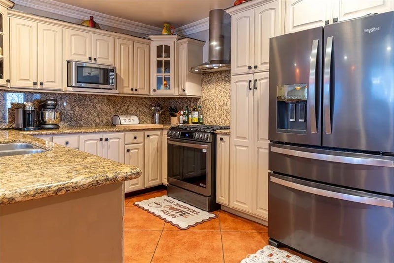 7562 Calmcrest Drive