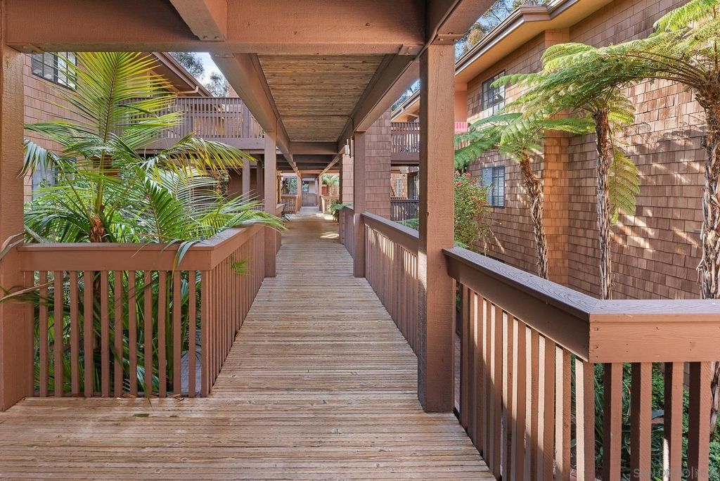 Photo of 8860 Villa La Jolla Drive #217, La Jolla, CA 92037 (MLS # 2601247)