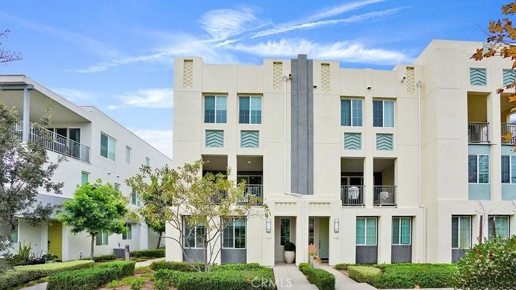 Photo of 743 Beacon, Irvine, CA 92618 (MLS # NP26015010)