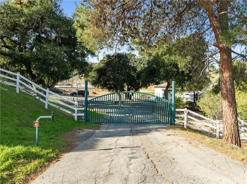 29826 Arroyo Oak