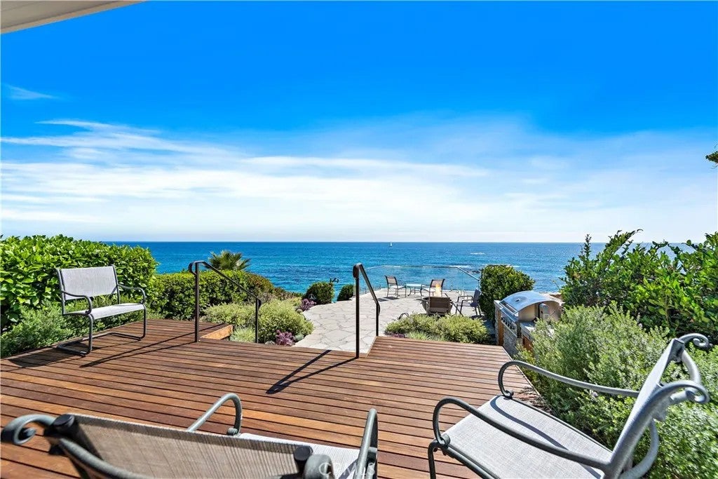 Photo of 1369 Gaviota Drive, Laguna Beach, CA 92651 (MLS # LG26214149)