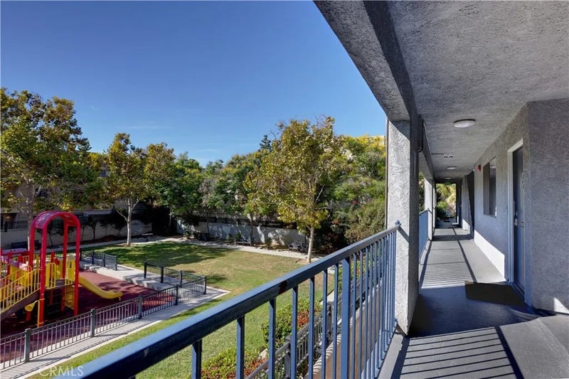 417 W Harvard