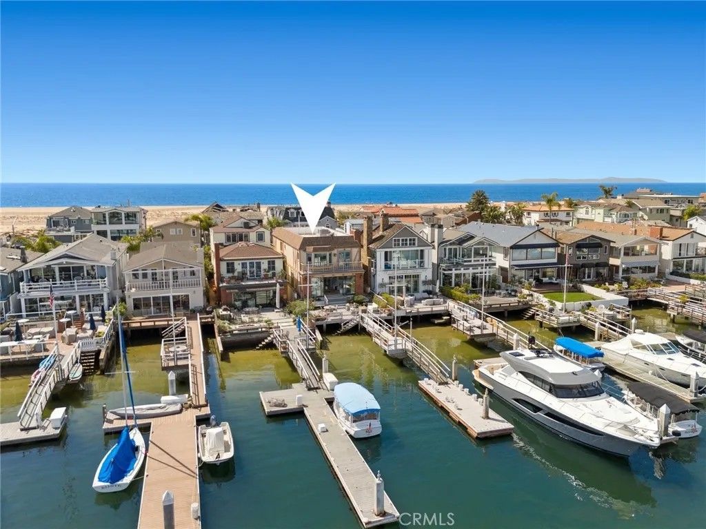 Photo of 1214 E Balboa Boulevard, Newport Beach, CA 92661 (MLS # NP26029763)