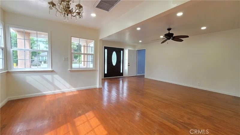5638 Persimmon