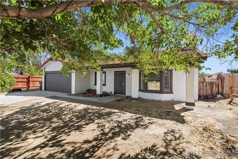 37130 Casa Verde Dr Palmdale CA 93550