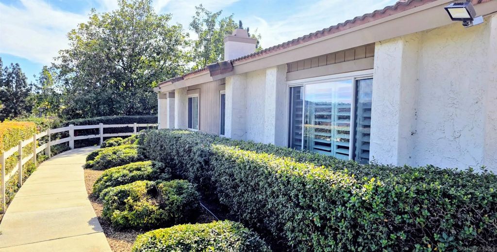 Photo of 11872 Bernardo Ter #E, San Diego, CA 92128 (MLS # 260001624)