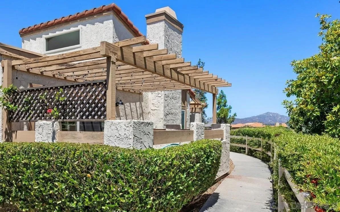 11872 Bernardo Ter E