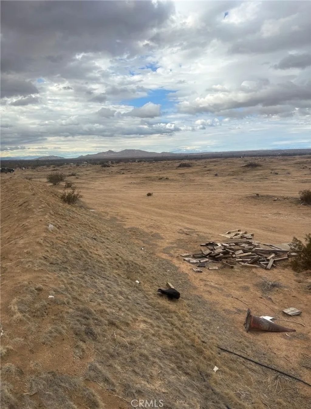 Photo of 0 Vic Avenue, Antelope Acres, CA 93535 (MLS # CV25271212)