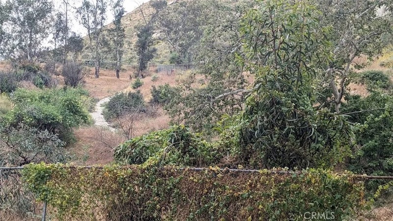 9335 Reche Canyon