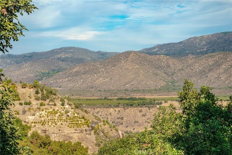 48 Pauma Ridge