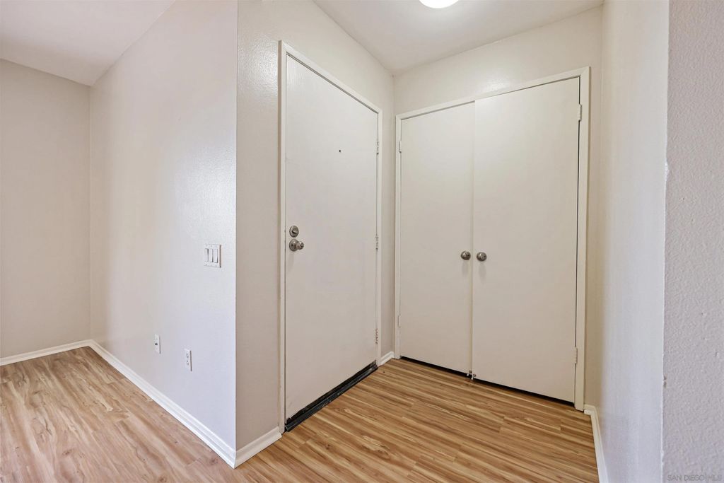 Photo of 12283 Carmel Vista Rd #122, San Diego, CA 92130 (MLS # 250045883)