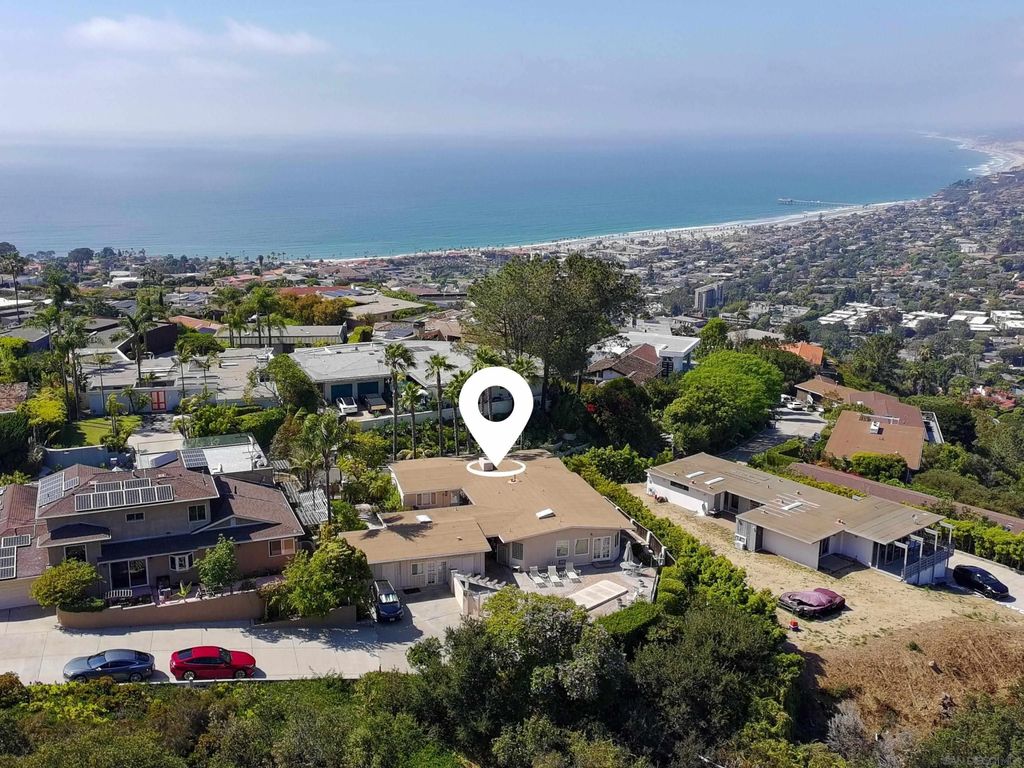 Photo of 7231 Rue MIchael, La Jolla, CA 92037 (MLS # 260011428)
