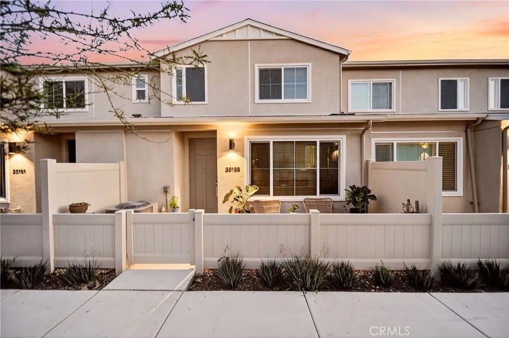 Photo of 35165 Rangpur Ln, Fallbrook, CA 92028 (MLS # SW26045464)