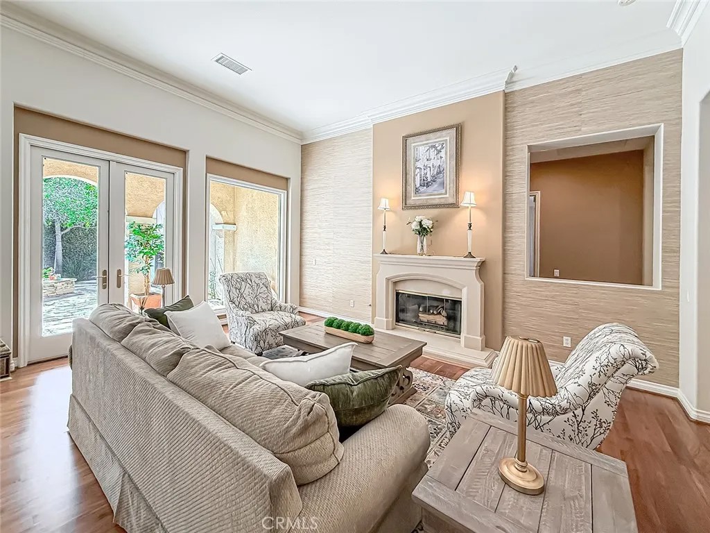 2888 Rainfield