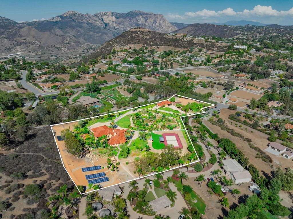 Photo of 15397 Rock Creek Ln, El Cajon, CA 92021 (MLS # 250040081)