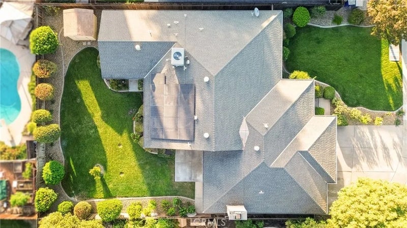 866 Villanova Court