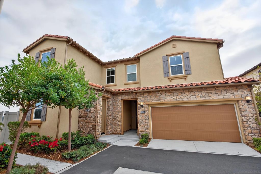Photo of 1733 Artemisia Ct, Carlsbad, CA 92011 (MLS # 250042024)